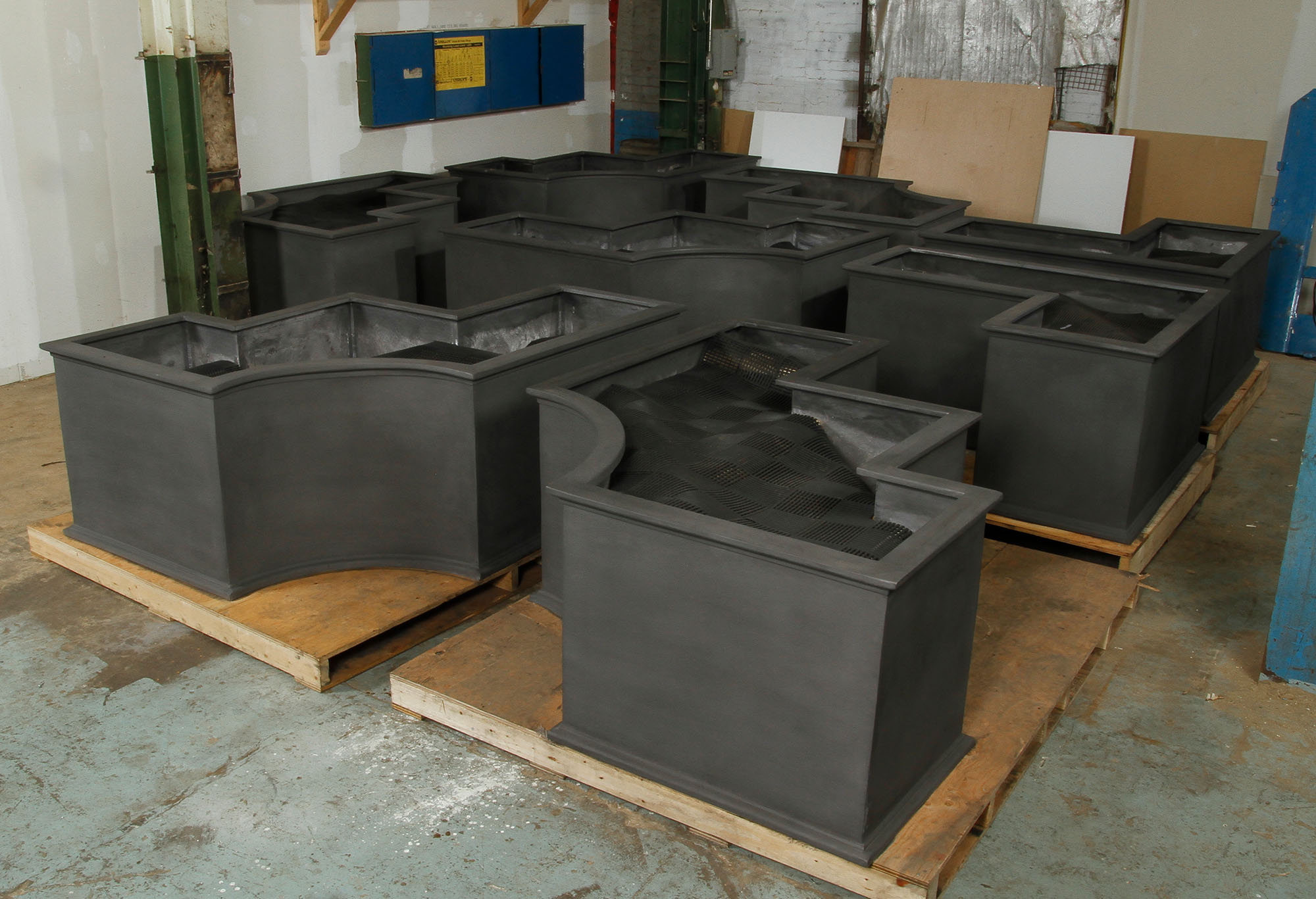 Lead Cisterns By Bromsgrove Garden