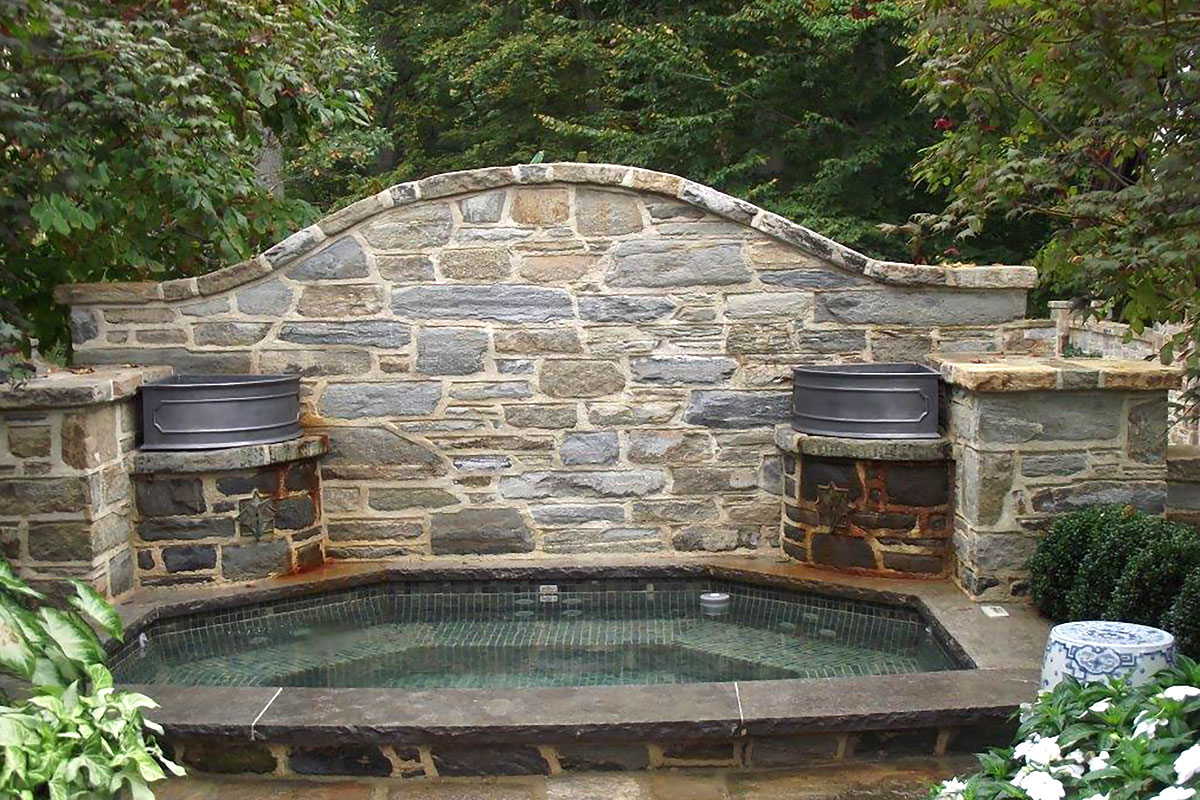 Lead Cisterns By Bromsgrove Garden
